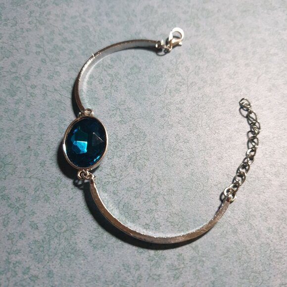 Elegant Silver Tone Bracelet Blue Gemstone Accent Adjustable Chain Clasp Women - Picture 1 of 7